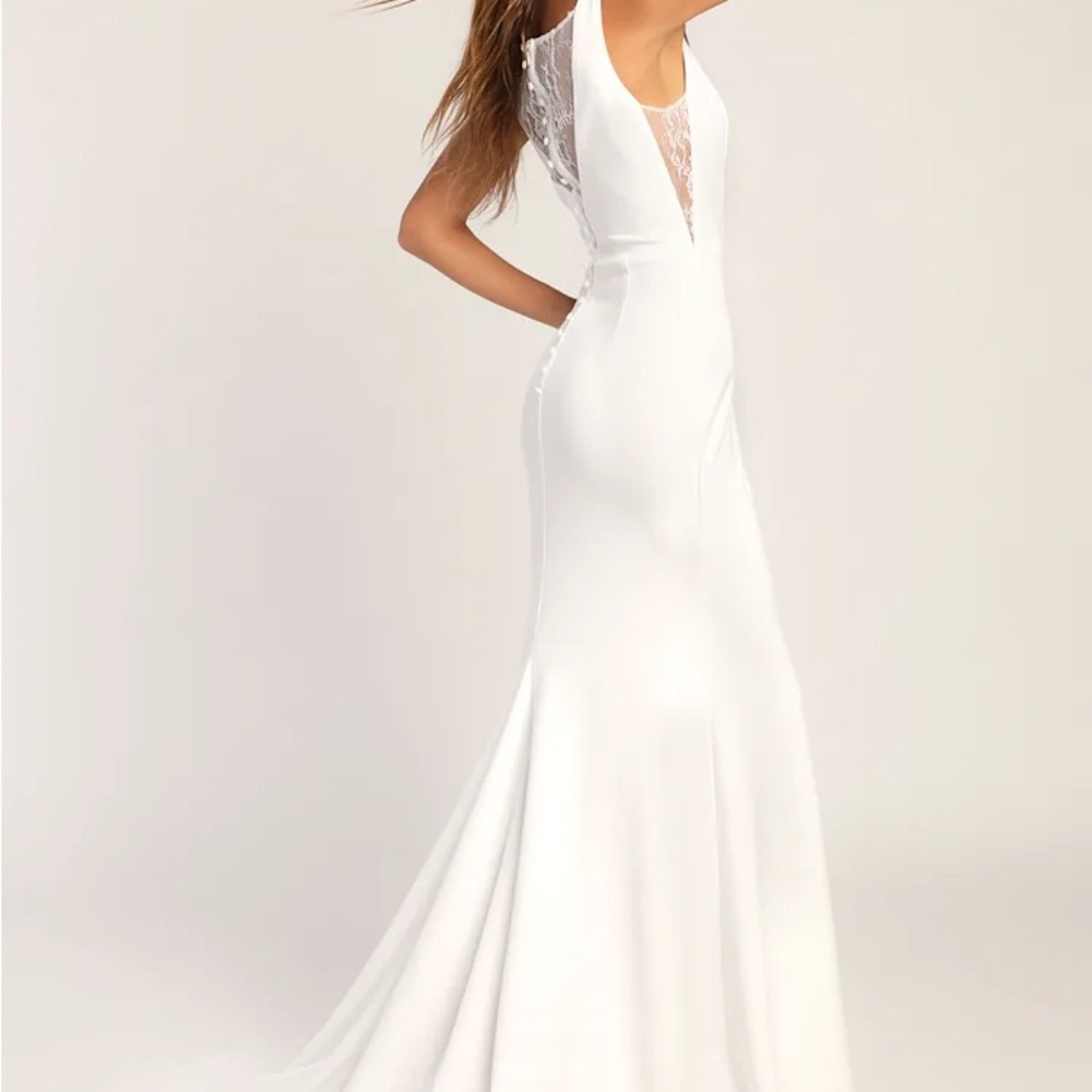 Long-Lasting Love Ivory Lace V-Neck Mermaid Dress